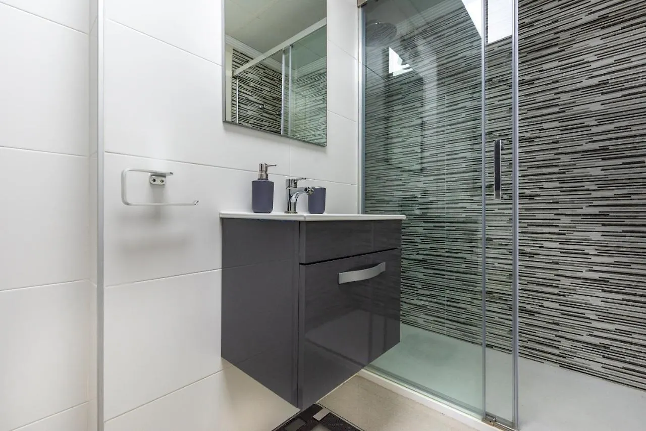 Apartamento Playa Marinsa Torre Del Mar 0*,  İspanya